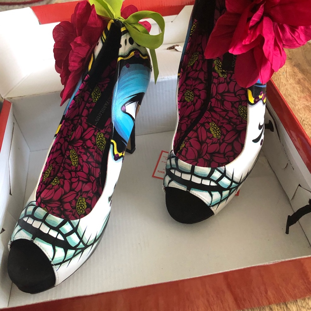 Sugar skull white and pink 3 inch heels